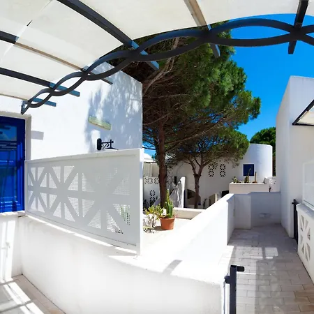 Araba Fenice Village-3